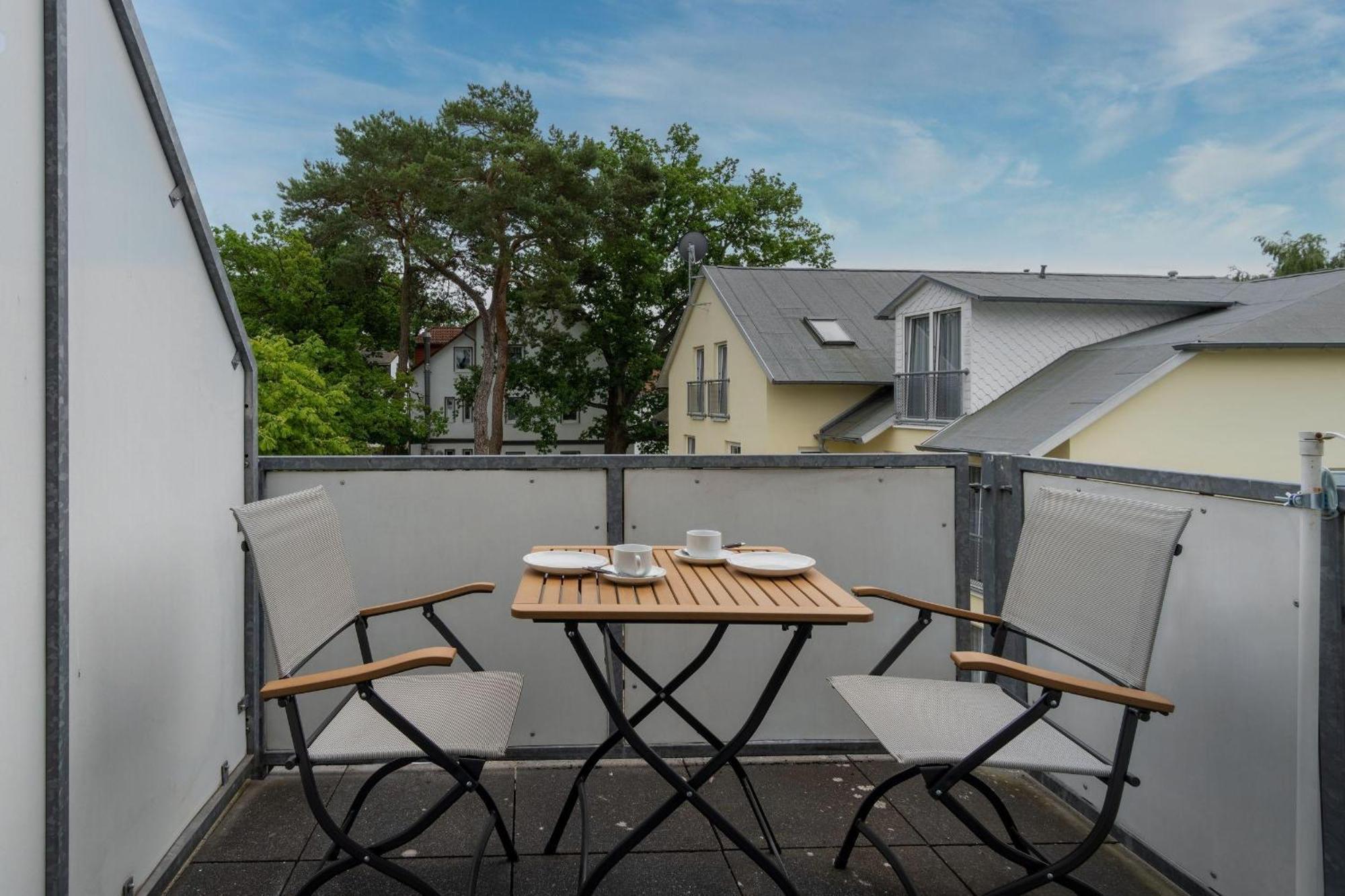 19 Residenz Dünenstraße In Binz, Balkon, Strandnah, Mit Tg Stellplatz, 1-raum * Ostseebad Binz