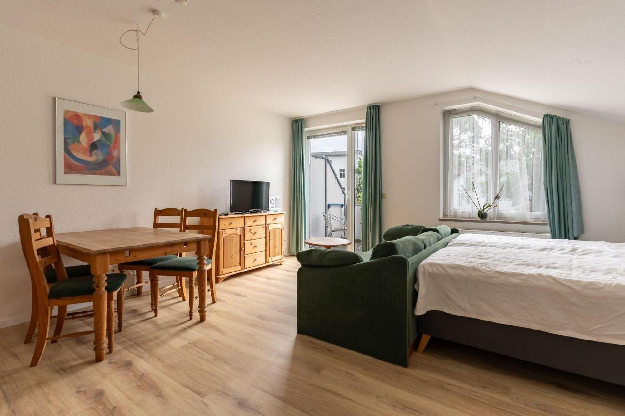 Apartment 19 Residenz Dünenstraße In Binz, Balkon, Strandnah, Mit Tg Stellplatz, 1-raum *